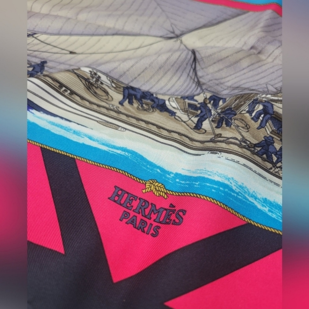 Hermes Silk Scarf with Box - Picture 8 of 10